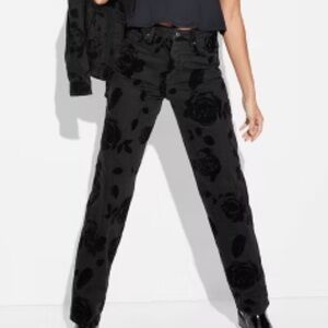Wild Fable Black Floral Straight Leg Jeans easy rigid Size 12 new with tags!